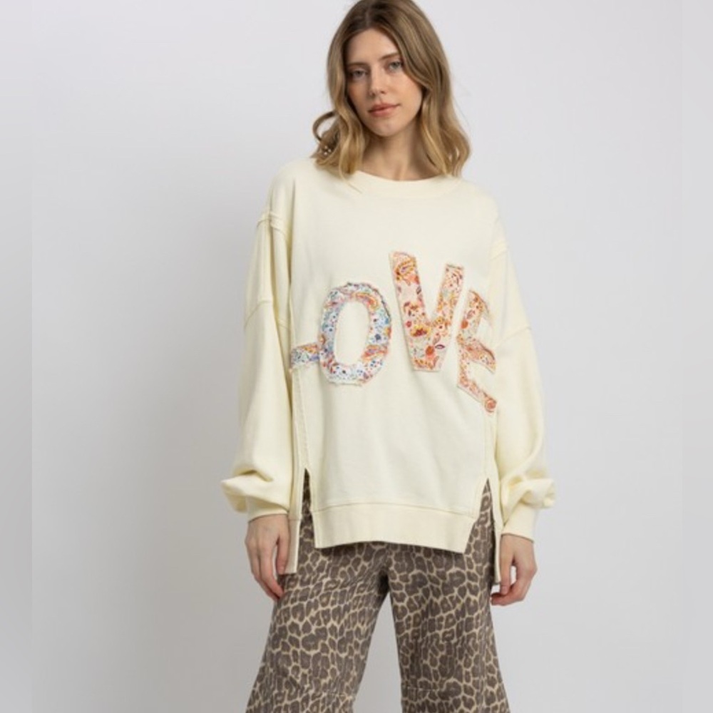 Bluevelvet Floral Love Patchwork Graphic Women's Crewneck Sweatshirt - Picture 3 of 4